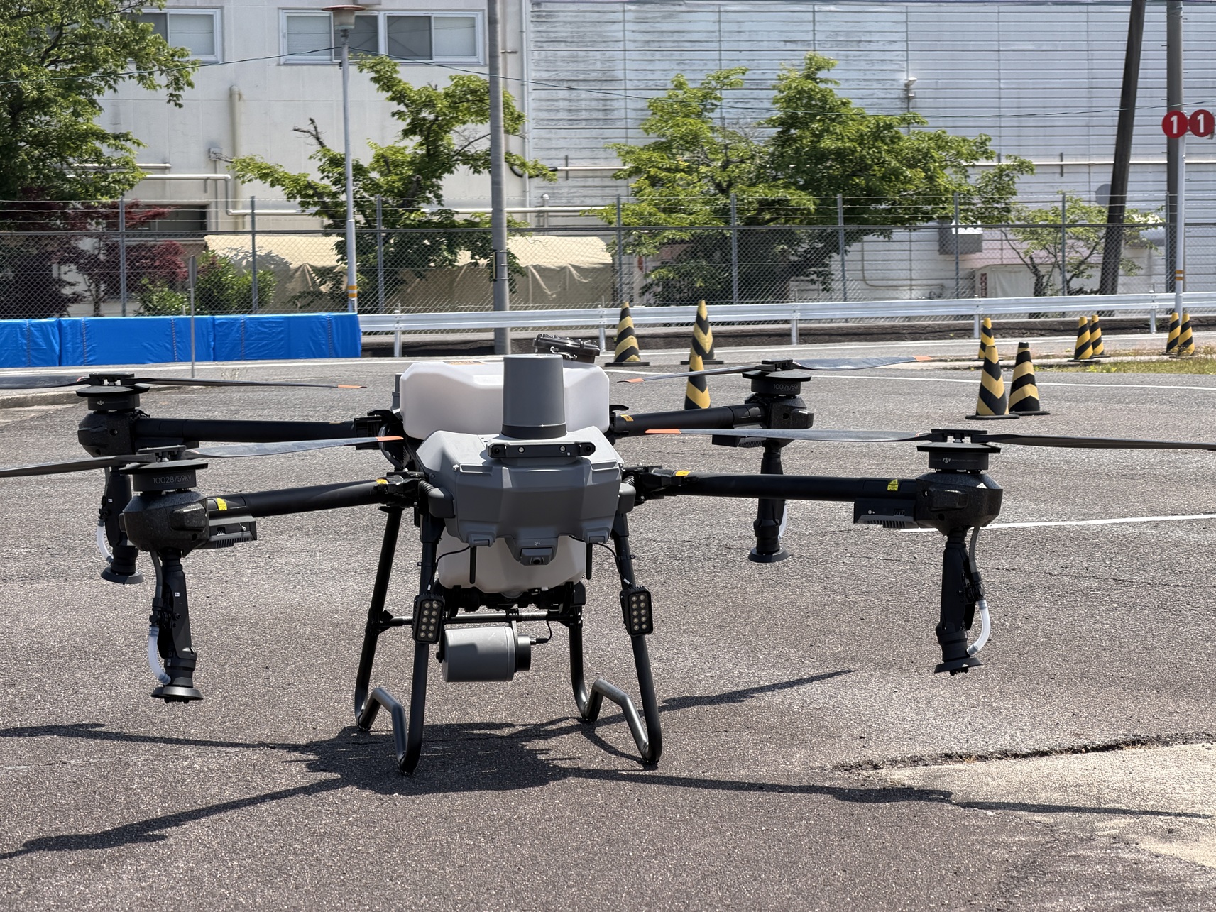 農業ドローンDJI Agras T25Pの機体
